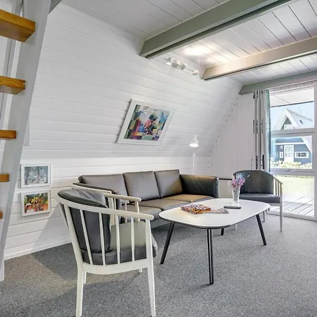 Semesteranläggning (resort) Lalandia 3*